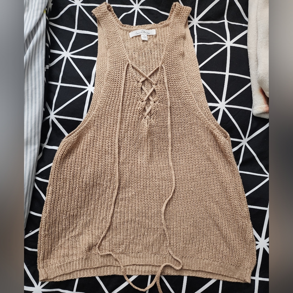 Knitted Tank Top (Size L)